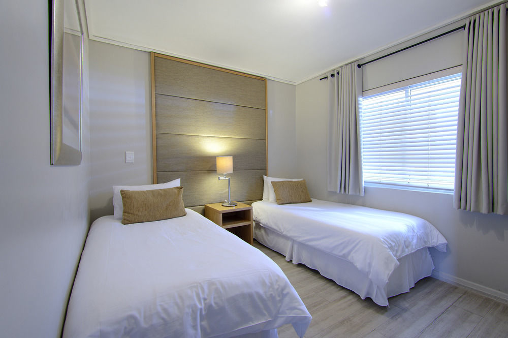 Sunstays Lagoon Beach Apartments Cape Town Bagian luar foto